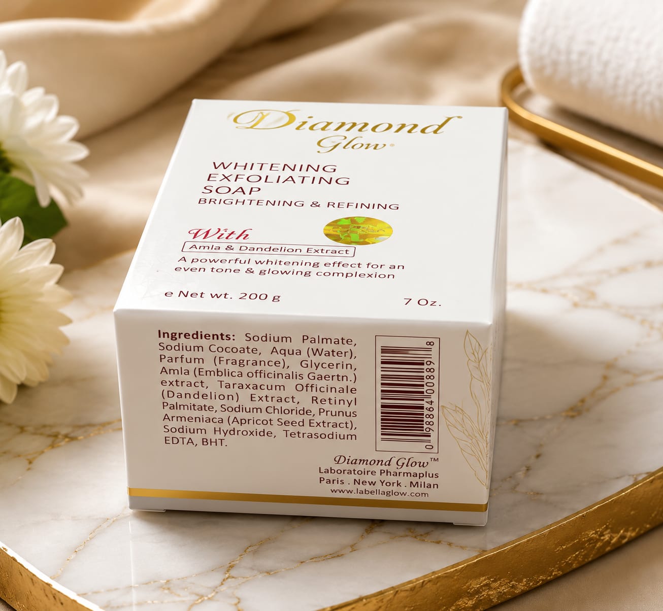 Diamond Glow Elegant Purifying Soap in 7 oz bar, featuring a luxurious design and smooth texture for deep cleansing.