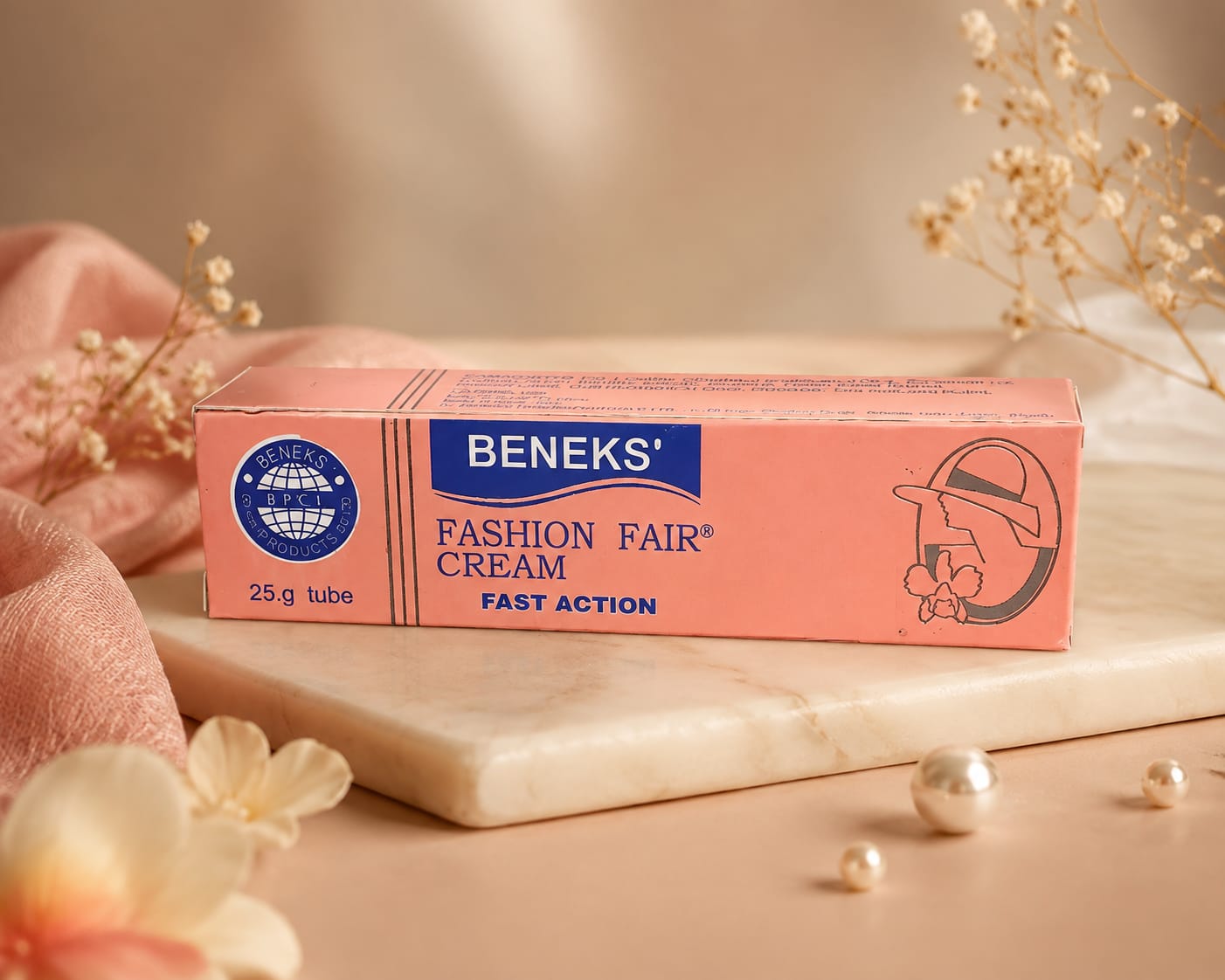 Beneks Fashion Fair Cream Fast Action 25g jar, showing smooth cream texture in a clear container.