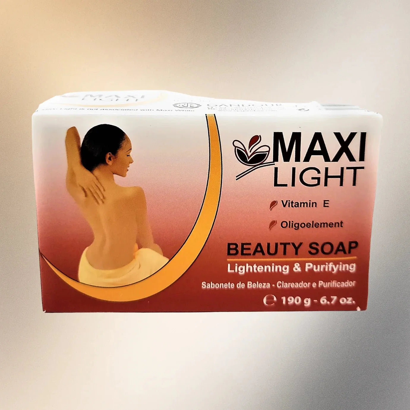 Maxi Light Soap 190g bar with white packaging, highlighting its cleaning and moisturizing properties.